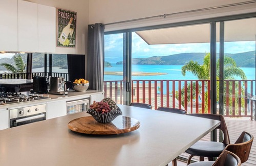 Hamilton Island Villa | 3 B/R Villa, Sunset Views, Buggy -Hamilton Island