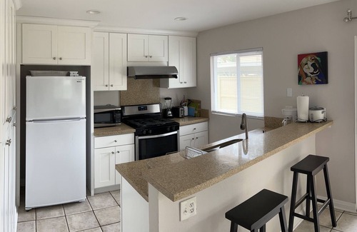 Woodbridge House | 3 Bd 2 Bath Townhome in Woodbridge, Irvine