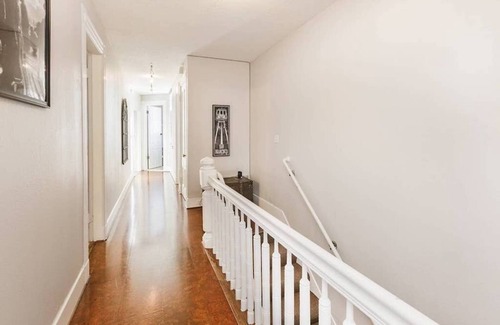 Cow Hollow Apartment | 3 BD/2BA FLAT ON TRENDY UNION STREET IN SF!