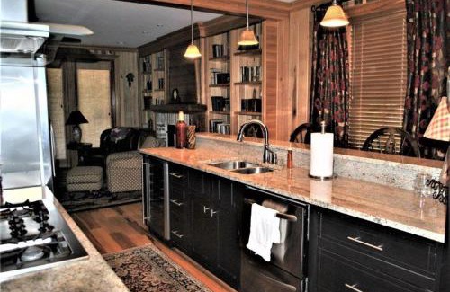 Georgetown House | 3 Bdrm in Georgetown's Historic District