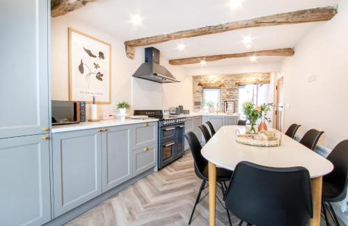 Kirkby Lonsdale House | 3 Beck Head Kirkby Lonsdale