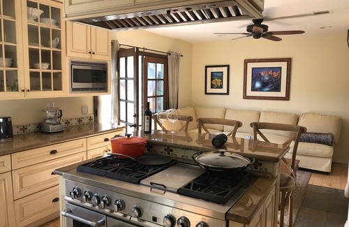 Redondo Beach House | 3 bed 2 bath Beach cottage 1750 sq ft with gardens 15 minute walk to the beach