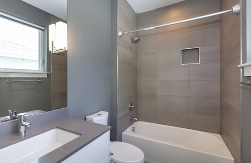 Laurinburg House | 3 bed 2 bath in Scotland