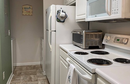 Pawleys Island Condo | 3 bed- 3 bath Corner unit- 1st floor- no stairs! Brand new pickle ball court!