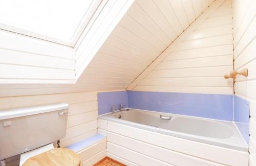 Clovelly House | 3 Bed in Clovelly 00369