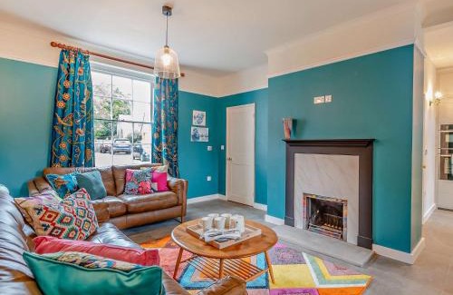 Dedham House | 3 Bed in Dedham 94016