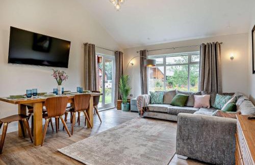 Upper Killay House | 3 Bed in Gower 91721