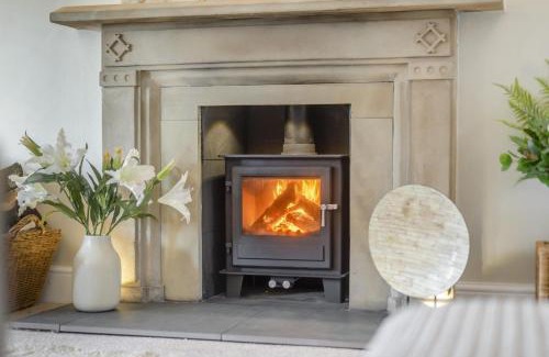 Mealsgate House | 3 Bed in Mealsgate oc-e33626