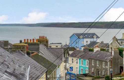 New Quay House | 3 Bed in New Quay 83998