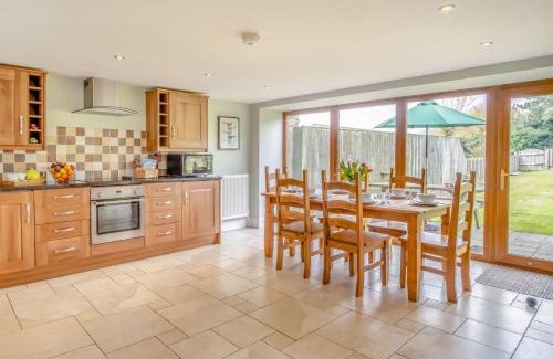 Shorwell House | 3 bed in Shorwell 74209