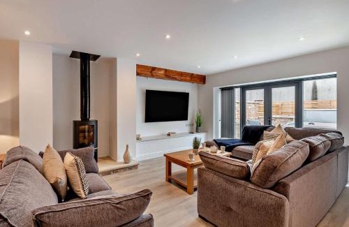 Alne House | 3 Bed in Tollerton 93897