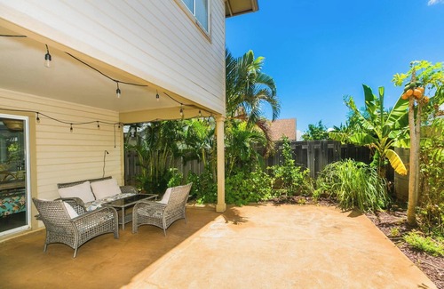 Kapolei House | 3 bedroom, 2.5 baths, AC and newly remodeled home