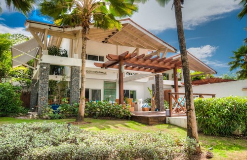 Las Terrenas House | 3 Bedroom, 3.5 Bathroom, Beachfront Luxurious Private Townhouse, family-friendly