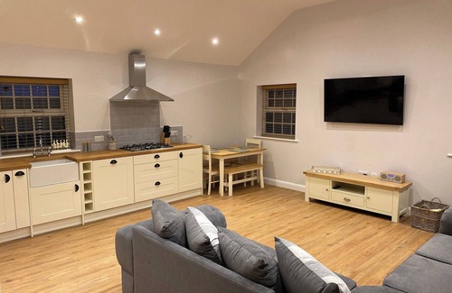 Poulton-le-Fylde Cottage | 3 bedroom accommodation in Stalmine, near Poulton-le-Fylde