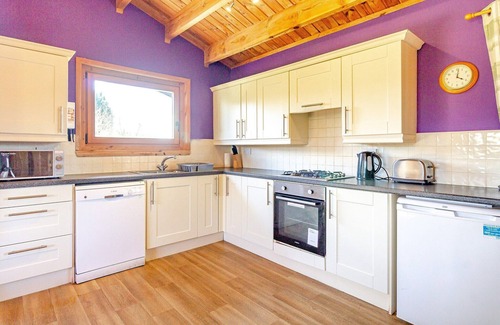 Scunthorpe Cabin | 3 bedroom accommodation in Messingham