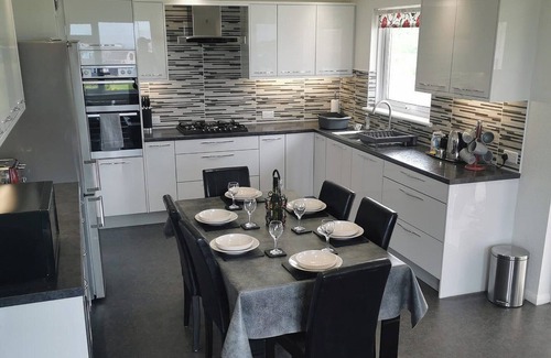 Fishguard Cottage | 3 bedroom accommodation in Fishguard