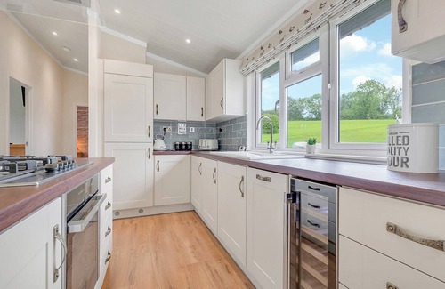 Narberth Ski Chalet | 3 bedroom accommodation in Narberth