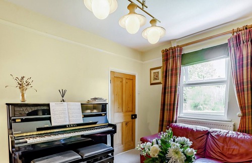 Weston Rhyn Cottage | 3 bedroom accommodation in Weston Rhyn, near Oswestry