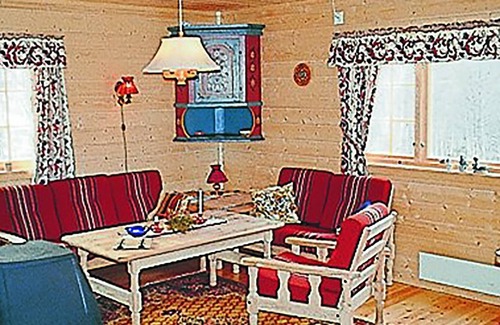 Hol House | 3 bedroom accommodation in Hovet