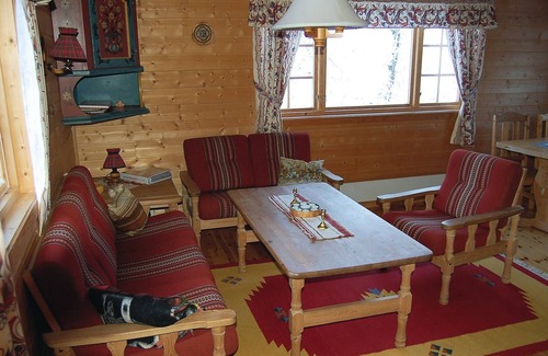 Hol House | 3 bedroom accommodation in Hovet