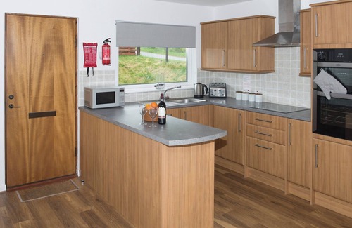 Kyle Cottage | 3 bedroom accommodation in Inverinate, near Kyle