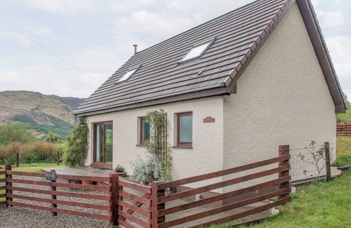 Kyle Cottage | 3 bedroom accommodation in Inverinate, near Kyle