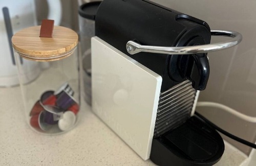 Homebush Apartment | 3 bedroom apartment in HomebushnEntire rental unit in Homebush with an open view