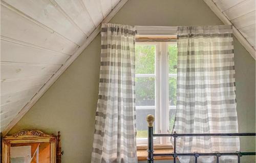 Larbro House | 3 Bedroom Cozy Home In Lärbro