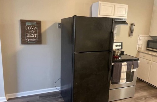 Decherd Apartment | 3 Bedroom Cozy Home Minutes from Tims Ford Lake