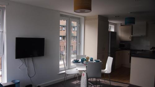 Leicester City Centre Apartment | 3 BedRoom Ensuite Apartment 100 Apartment Leicester Min 2 weeks