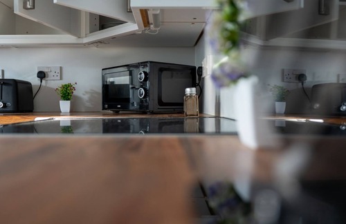 Little Haven Cottage | 3 bedroom home by the beach