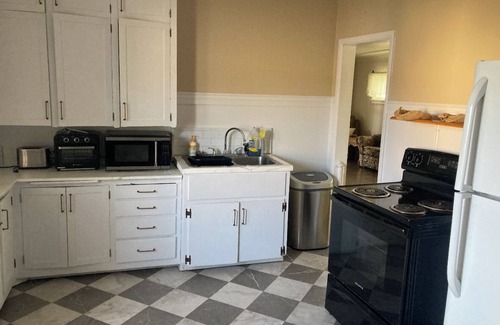 Laurel House | 3-bedroom house in Laurel with AC,conveniently located, parking, and more