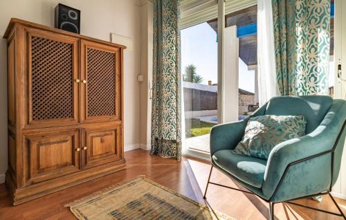 Salteras House | 3 Bedroom Nice Home In Salteras