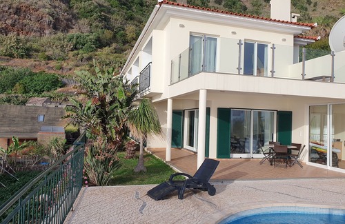Jardim do Mar Villa | 3 bedroom villa and pool, Jardim do Mar, breathtaking view