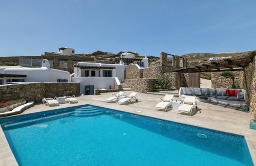 Panormos Villa | 3 Bedroom Villa With Private Pool and sea View