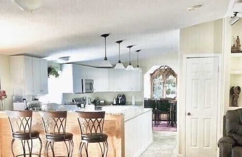 Greensboro House | 3 Bedrooms, 3 Bath with Heated Pool, Hot Tub and Jacuzzi perfect for a getaway !