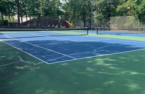 Osage Beach Condo | 3 BR, 3 BA Roomy Lake Front Condo, Knolls Resort. Both Indoor & Outdoor Pools