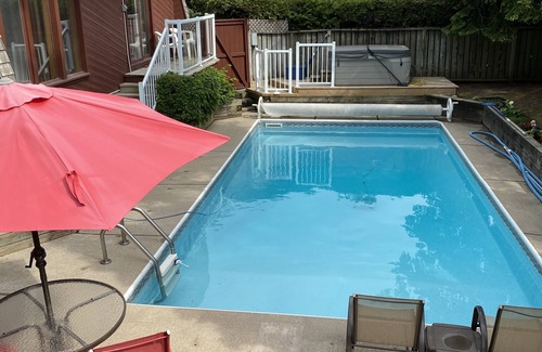 The Blue Mountains Ski Chalet | 3 BR house, detached, private pool, hottub, sauna, Collingwood, Blue Mountains