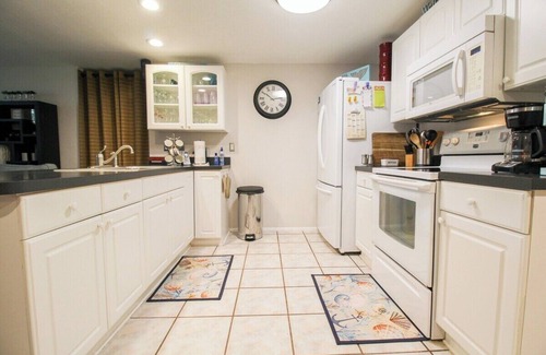 Laurel House | 3 BR Pool Home In Nokomis - Close To Beaches - Tropical Escape