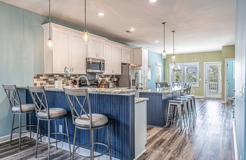 North Carolina Coast House | 3 BRs; ensuite baths; Close to Beach, Boardwalk; ready for Fun in the Sun