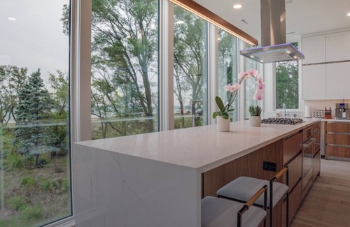 Miller Beach House | 3 levels Modern House with amazing view to the lake from balconies