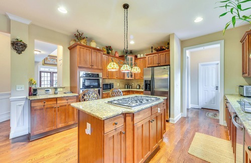 Fort Mill House | 3 Mi to Carowinds: Retreat w/On-Site Fishing