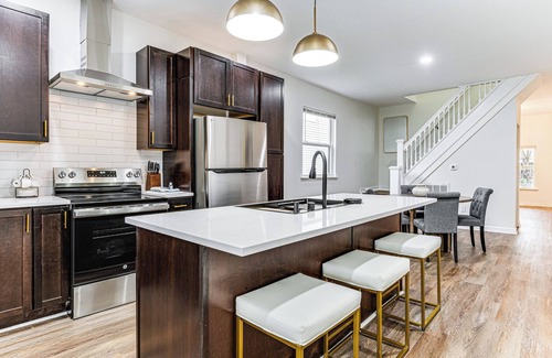 Near Northside House | 3 Mi to Downtown: Pet-Friendly Indianapolis Home