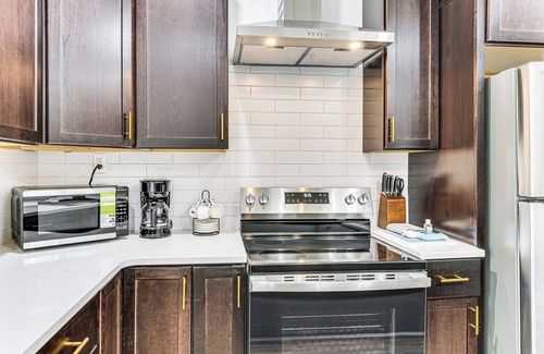 Near Northside House | 3 Mi to Downtown: Pet-Friendly Indianapolis Home