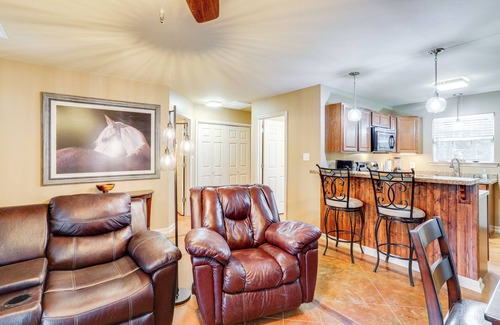 Higden House | 3 Mi to Greers Ferry Lake: Home w/Screened Patio