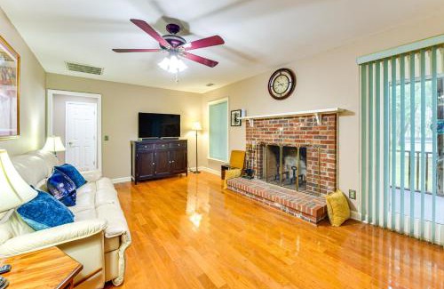 Beaufort House | 3 Mi to Historic Dtwn Family Retreat in Beaufort!