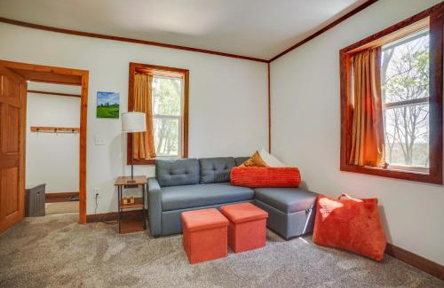 Kewaunee House | 3 Mi to Lake Michigan Charming Kewaunee Hideaway