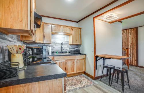 Kewaunee House | 3 Mi to Lake Michigan Charming Kewaunee Hideaway