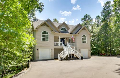 Counce House | 3 Mi to Pickwick Lake Spacious Family Getaway