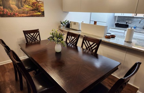 Tallahassee Apartment | 3 miles to FSU-Upper Midtown Luxe-Prime Location